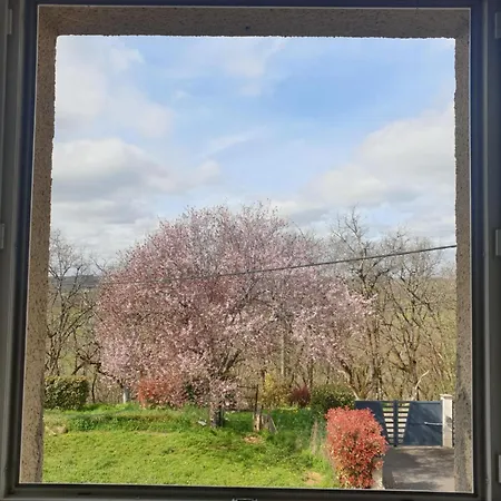 Au Calme Avec Cuisine Equipee Sur Demande En Supplement B&B